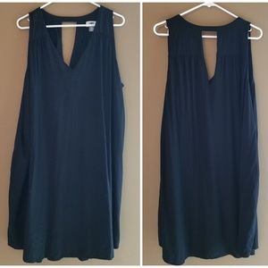Old Navy black keyhole back sleeveless dress